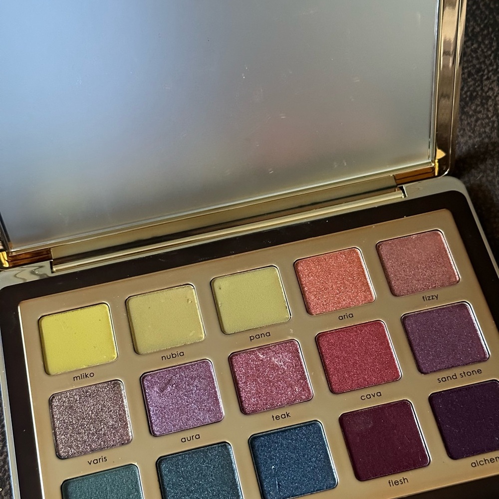 ND Palette Metallic Shades Makeup Compact - Picture 8 of 8